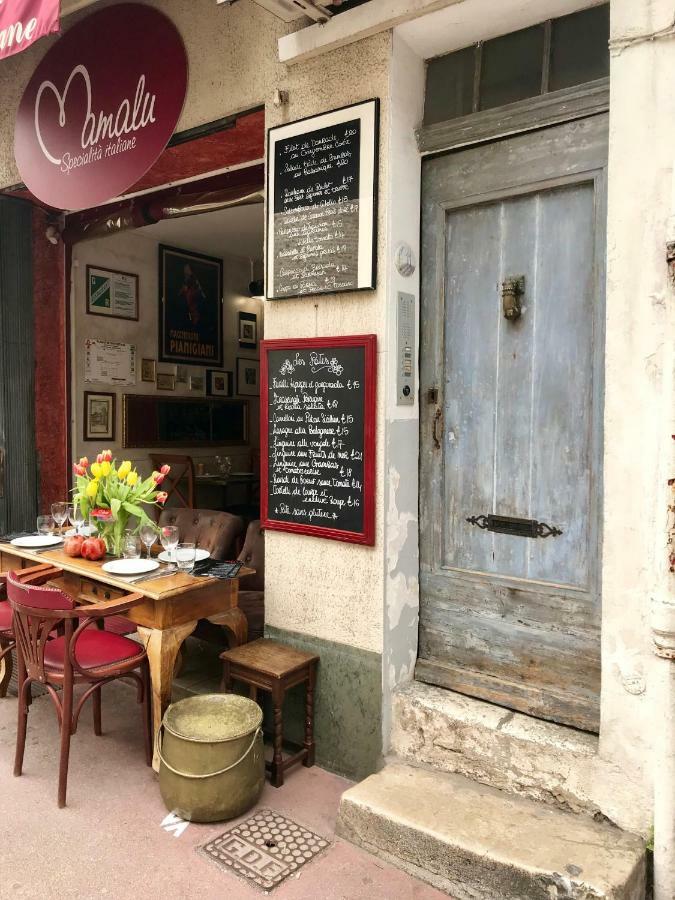 Market Antibes Eksteriør bilde