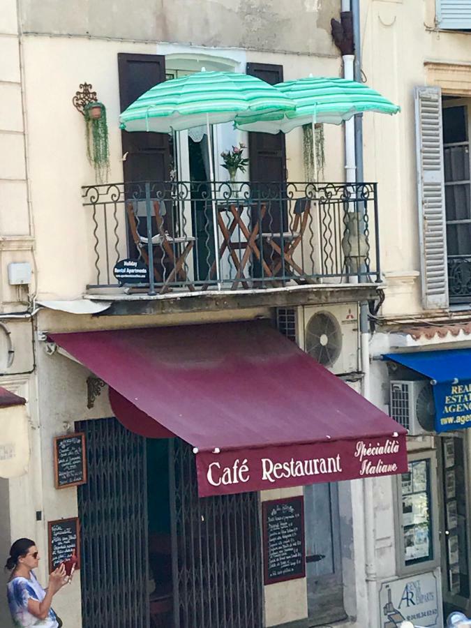Market Antibes Eksteriør bilde